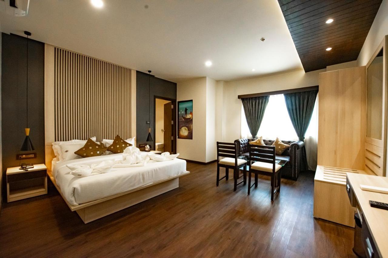 The Royal Palace Hotel 400703 Navi Mumbai Luaran gambar
